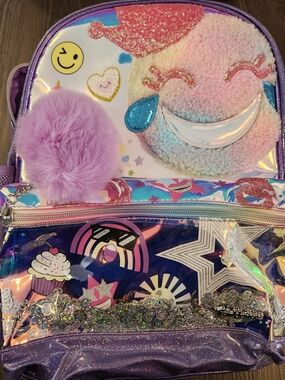 Sketchers Twinkle Toes Holographic Backpack.